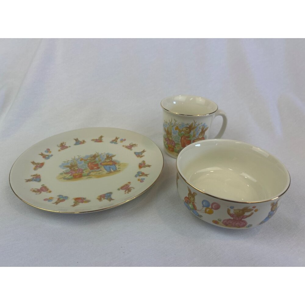 Mount Clemens Pottery Childs Plate Bowl Mug Set Vintage Bunny Design Made In Jap